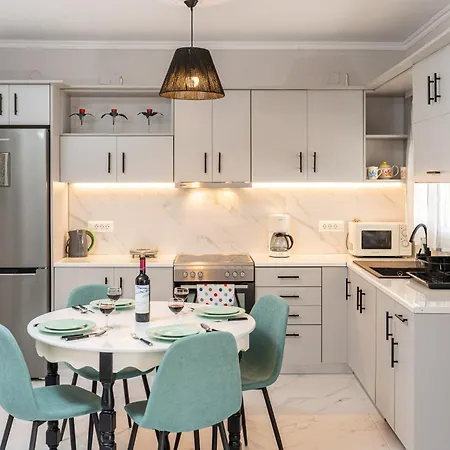 Julia's Casa vacanze Karavomylos