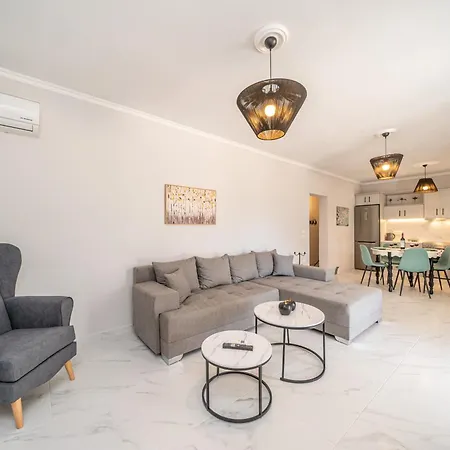 Tatil Evi Julia's