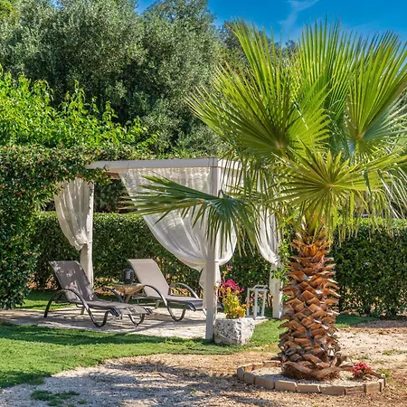 Tatil Evi Julia's
